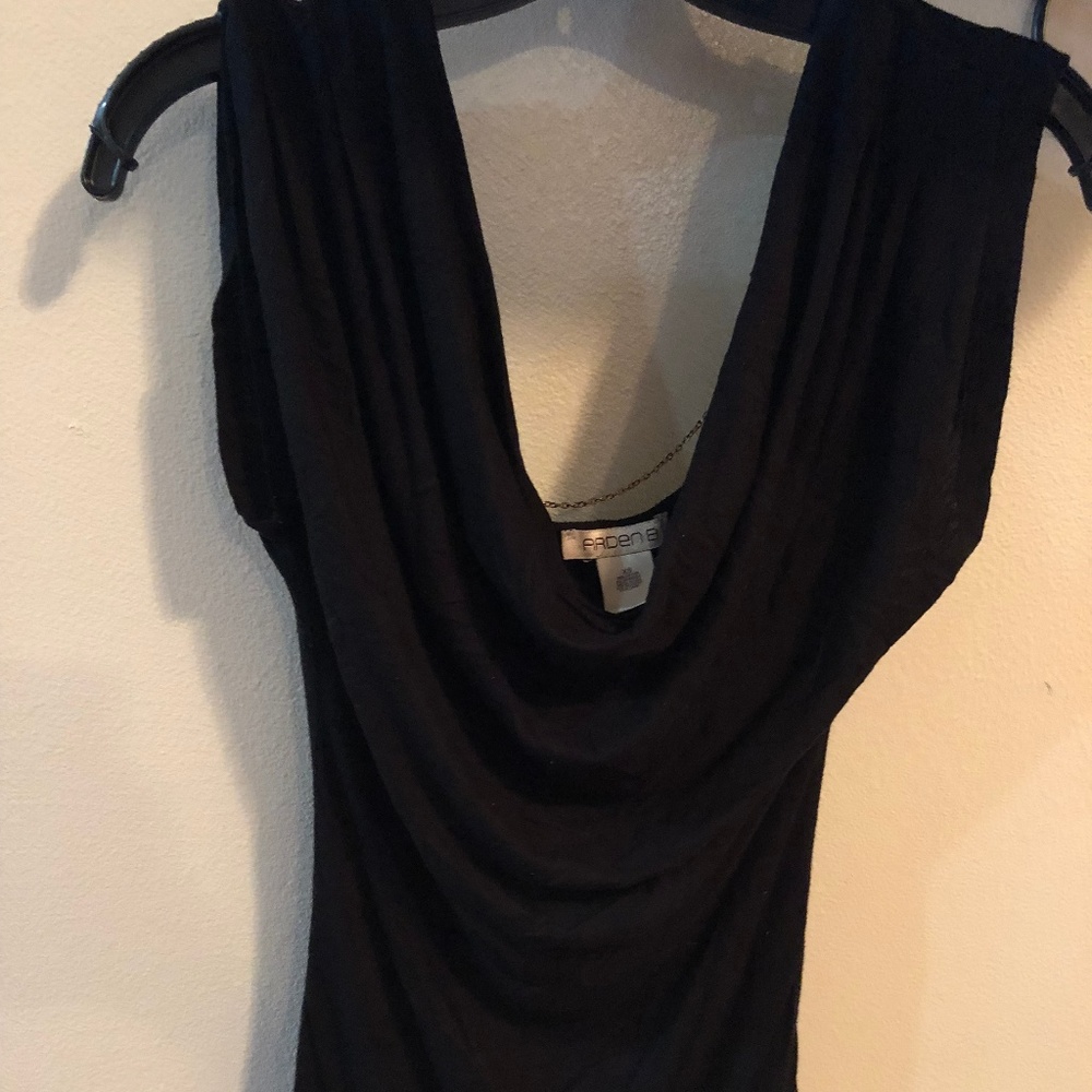 Arden B Black Shirt with Chain Back Sz. XS